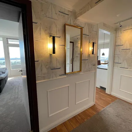 Lejlighed Traveblick Ecksuite Queen-mary Travemuende 30 Etage Mit Meerblick Am Gelegen